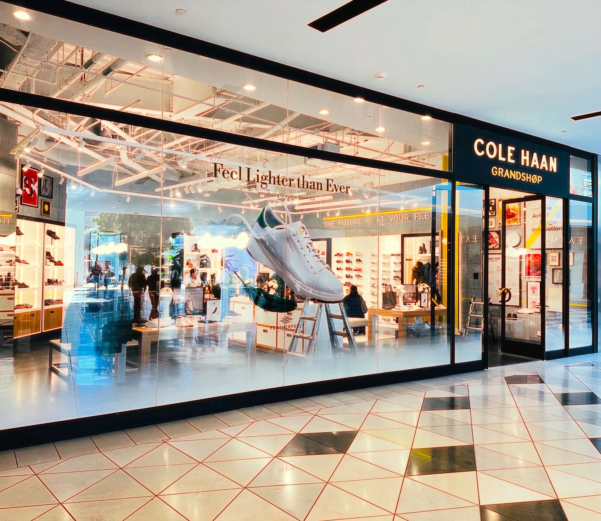 Pylon sign fabricated for a retail shopping center